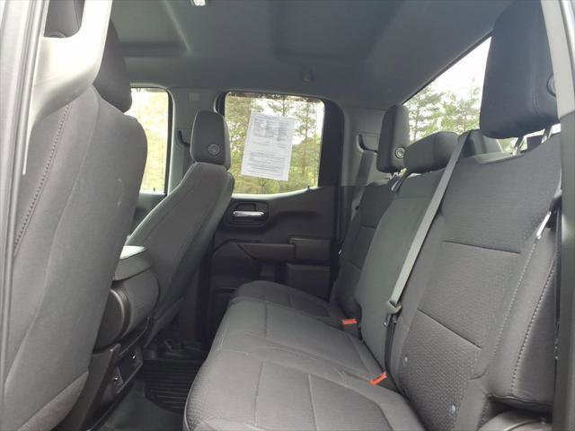 Used 2021 Chevrolet Silverado 1500 Custom w/ LPO, Dark Essentials Package AWD/4WD image 9