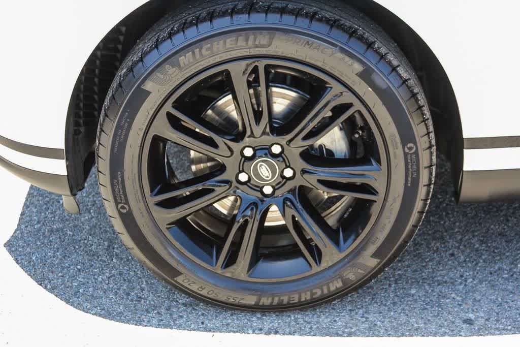 Used 2023 Land Rover Range Rover Velar S AWD/4WD image 9