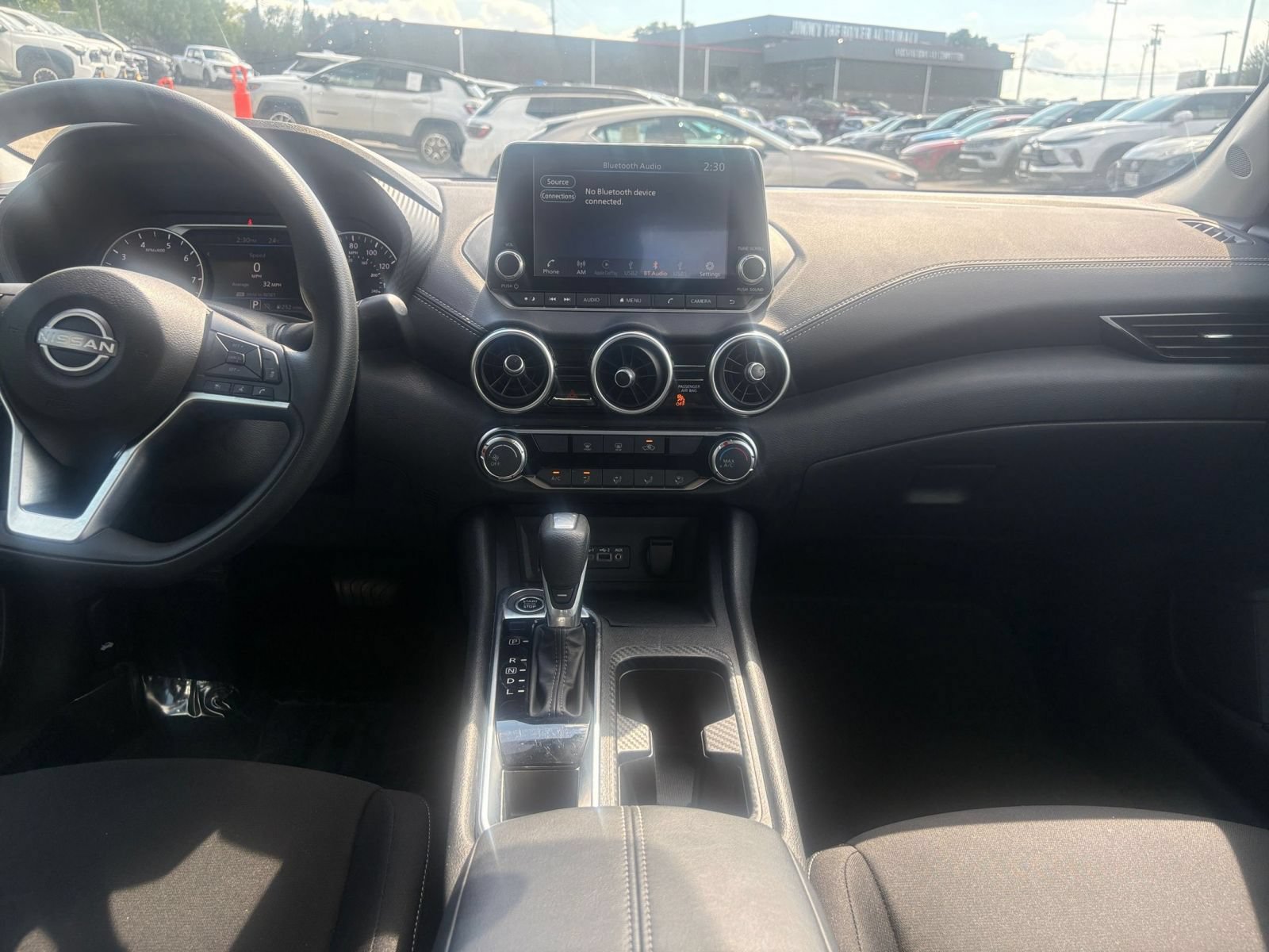 Used 2025 Nissan Sentra SV FWD image 14