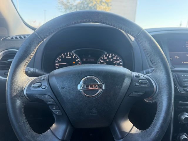 Used 2020 Nissan Pathfinder SV w/ Rock Creek Edition image 15