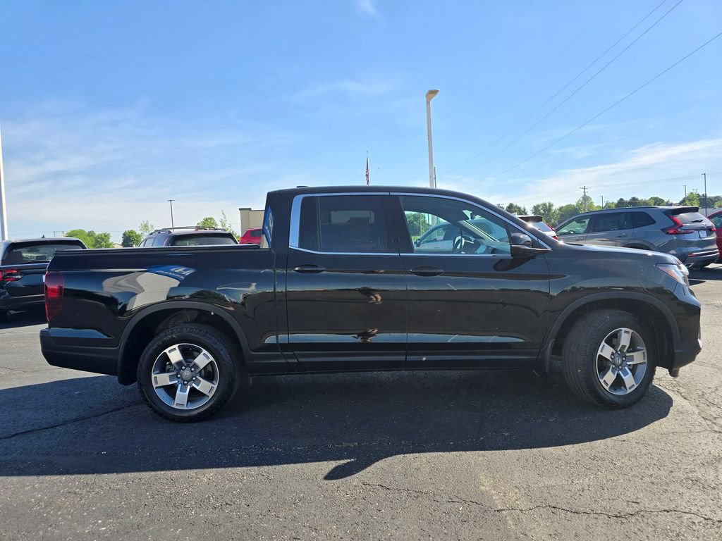 Certified 2024 Honda Ridgeline RTL image 9