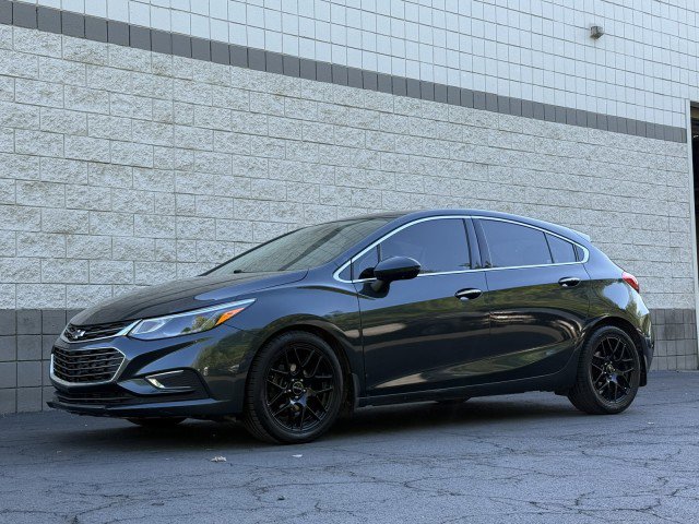 Used 2017 Chevrolet Cruze Premier w/ Enhanced Convenience Package FWD image 12