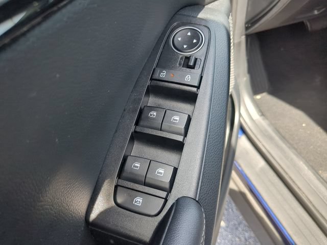 Used 2025 Kia Seltos EX w/ EX Sunroof Package FWD image 19