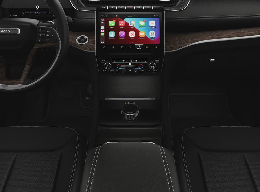 New 2025 Jeep Grand Cherokee L Limited image 5