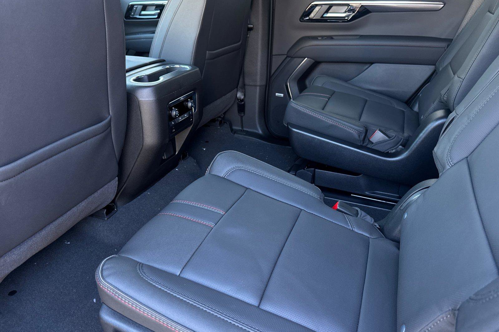 New 2026 Chevrolet Tahoe RST w/ Comfort Package image 15