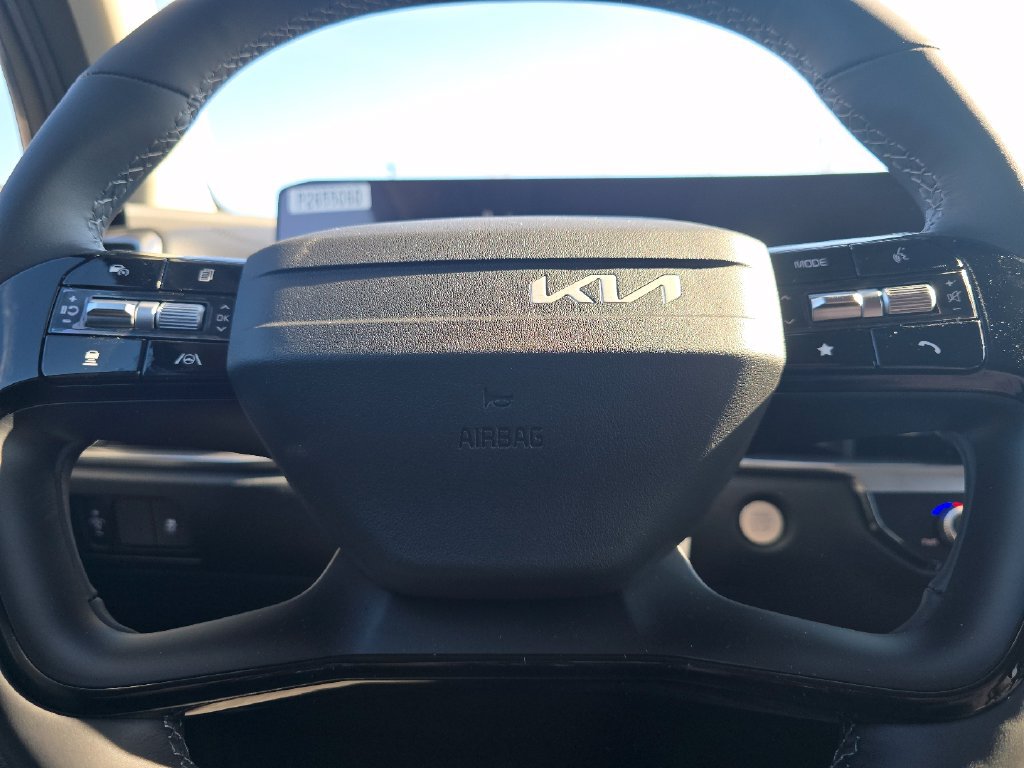 New 2026 Kia Sorento S w/ S Panoramic Sunroof Package FWD image 28