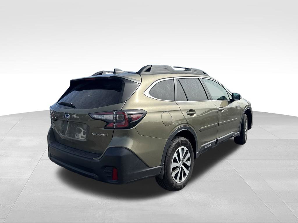 Used 2021 Subaru Outback Premium AWD/4WD image 7