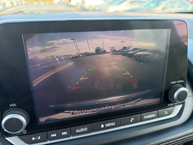 Used 2023 Nissan Rogue SV image 28