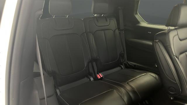Used 2024 Jeep Grand Cherokee L Limited w/ Luxury Tech Group II AWD/4WD image 26