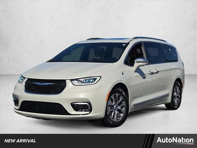 Used 2021 Chrysler Pacifica Pinnacle