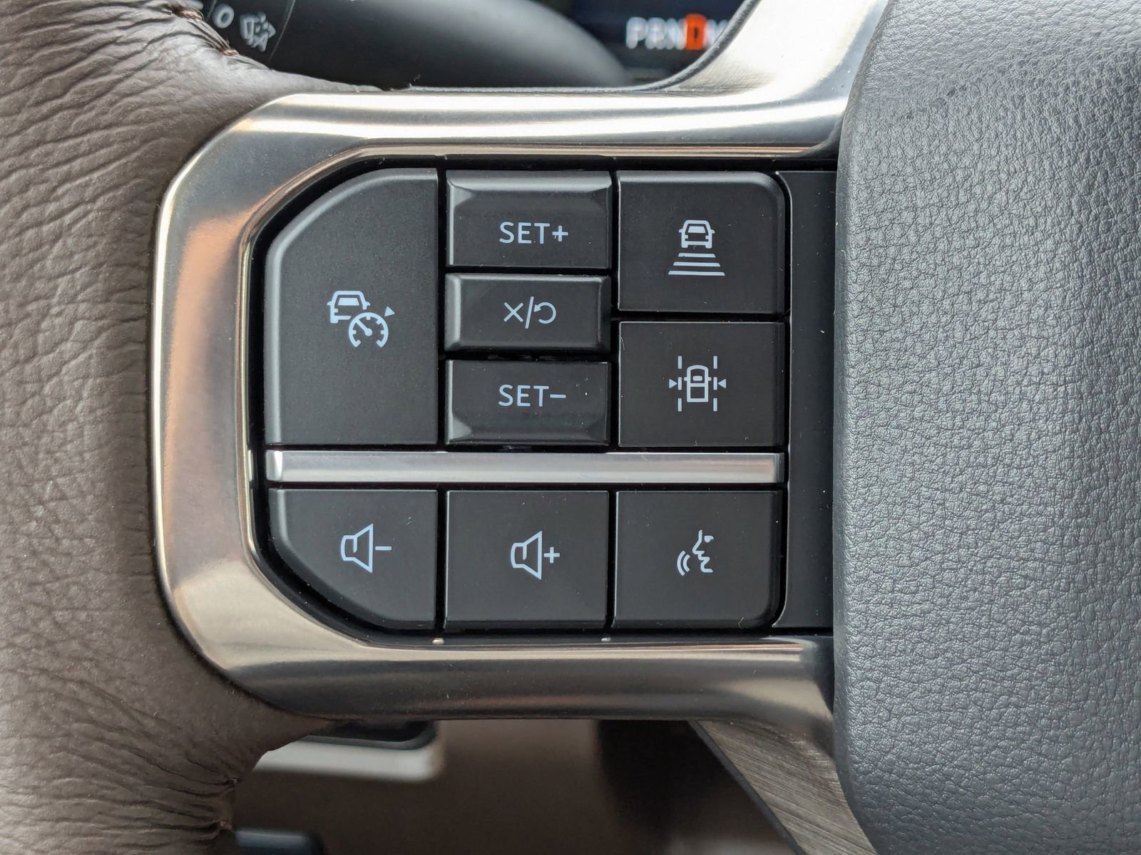 New 2025 Ford F350 King Ranch w/ Chrome Package image 28