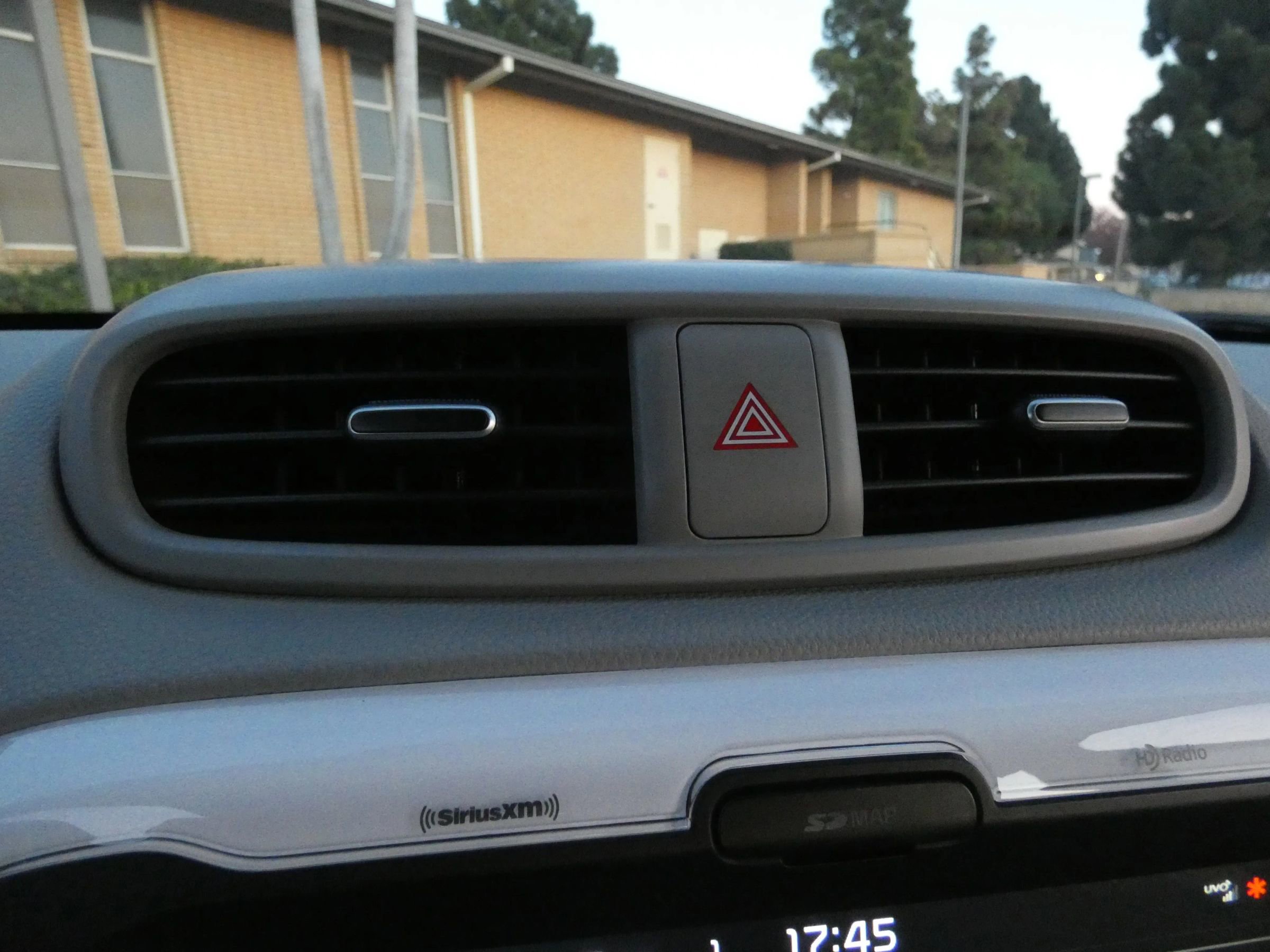 Used 2018 Kia Soul EV image 50