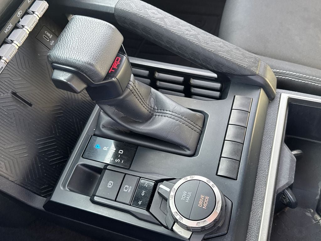 Used 2024 Toyota Tacoma TRD Sport AWD/4WD image 21
