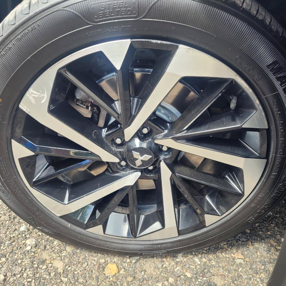 Used 2023 Mitsubishi Outlander SE AWD/4WD image 43