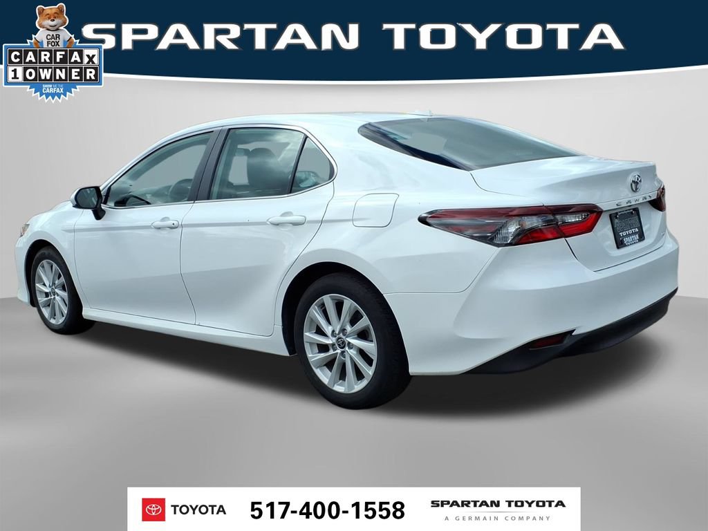 Used 2024 Toyota Camry LE FWD image 9