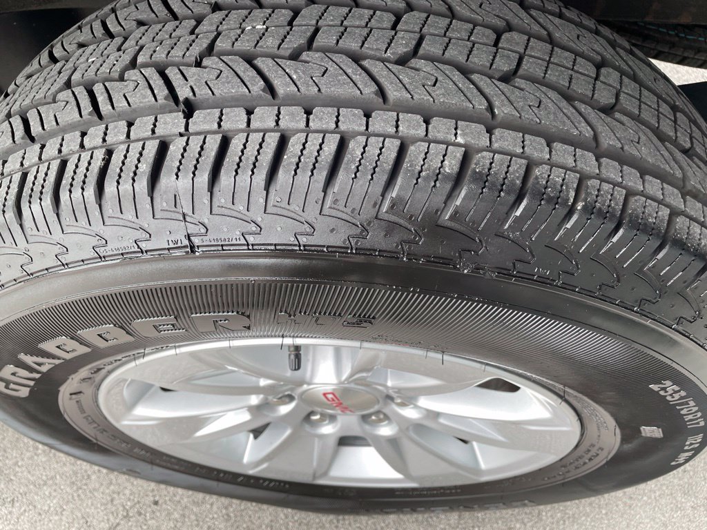 Used 2022 GMC Sierra 1500 SLE AWD/4WD image 46