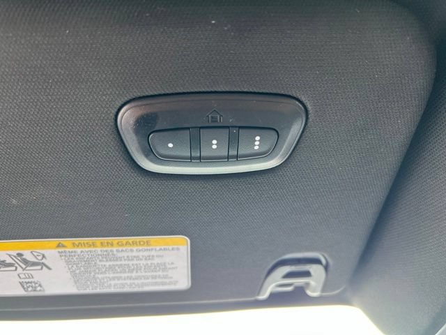 Used 2025 RAM 1500 Laramie AWD/4WD image 28