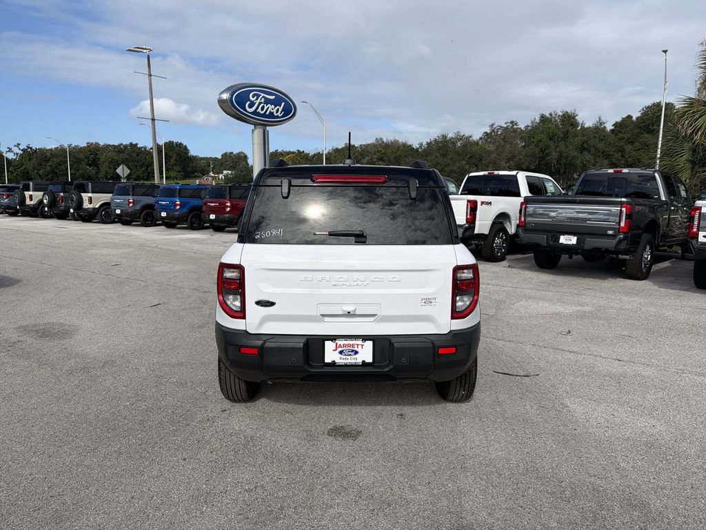 New 2025 Ford Bronco Sport Outer Banks image 5