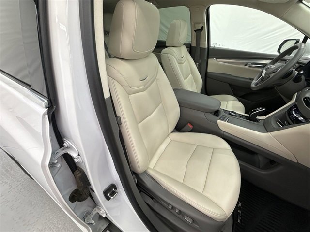 Used 2022 Cadillac XT5 Premium Luxury w/ Technology Package image 26