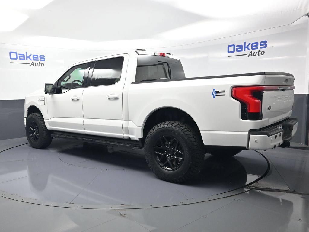 Used 2022 Ford F150 Lightning Lariat AWD/4WD image 6