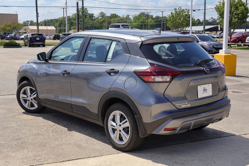 Certified 2025 Nissan Kicks Play S FWD image 2