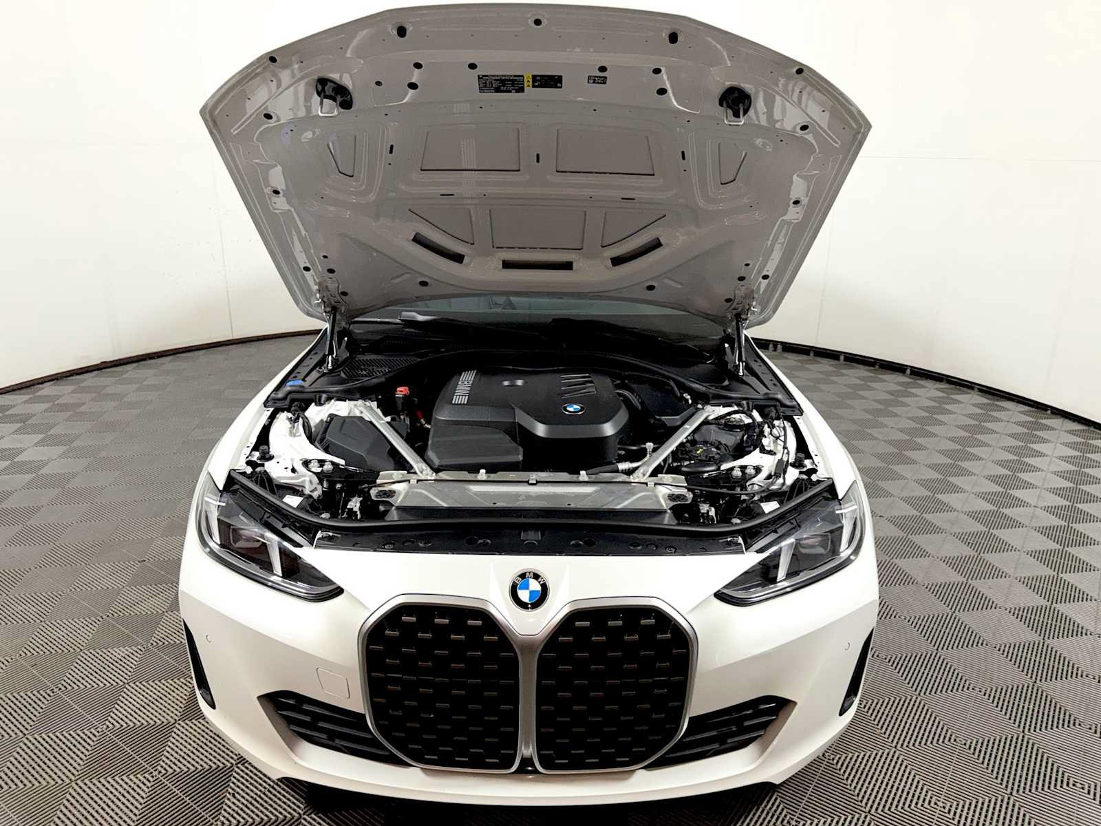 Used 2025 BMW 430i xDrive AWD/4WD image 31