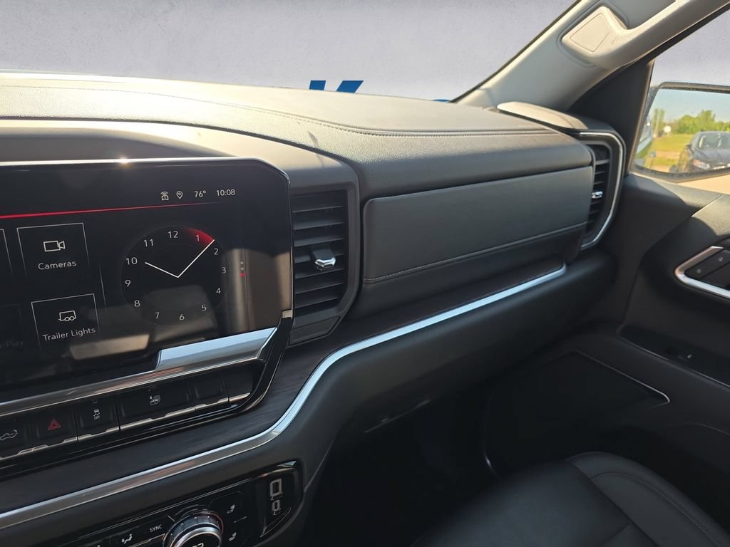Used 2025 GMC Sierra 1500 SLT AWD/4WD image 10