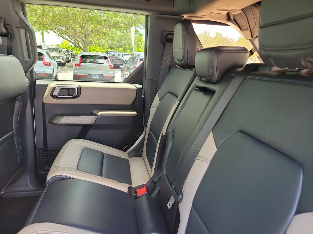 Used 2022 Ford Bronco Wildtrak AWD/4WD image 11