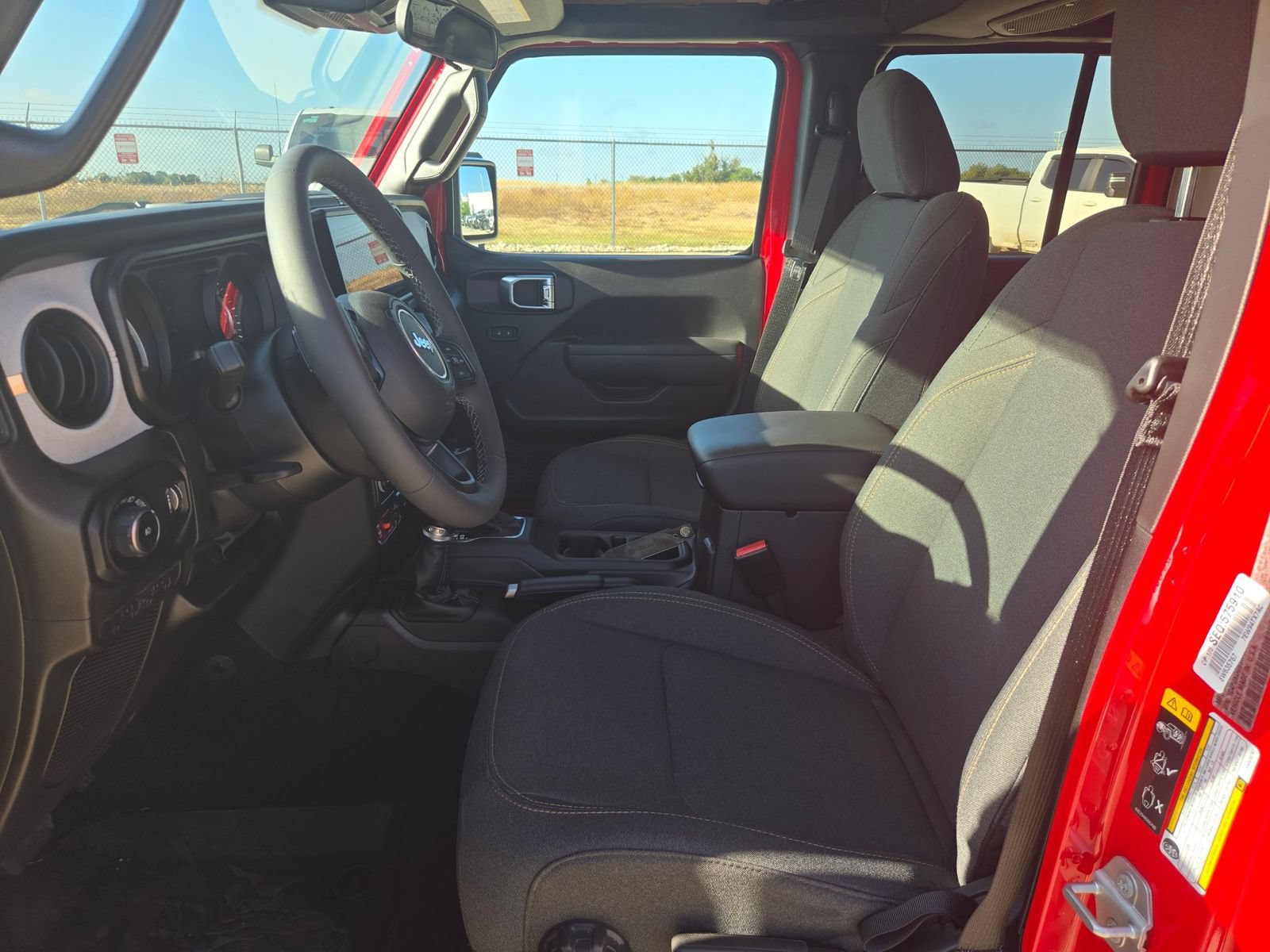 Used 2025 Jeep Wrangler Unlimited Sport AWD/4WD image 9