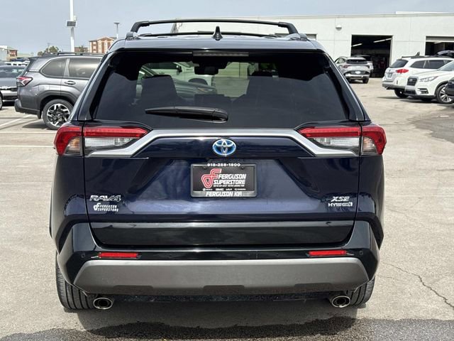 Used 2019 Toyota RAV4 XSE image 4