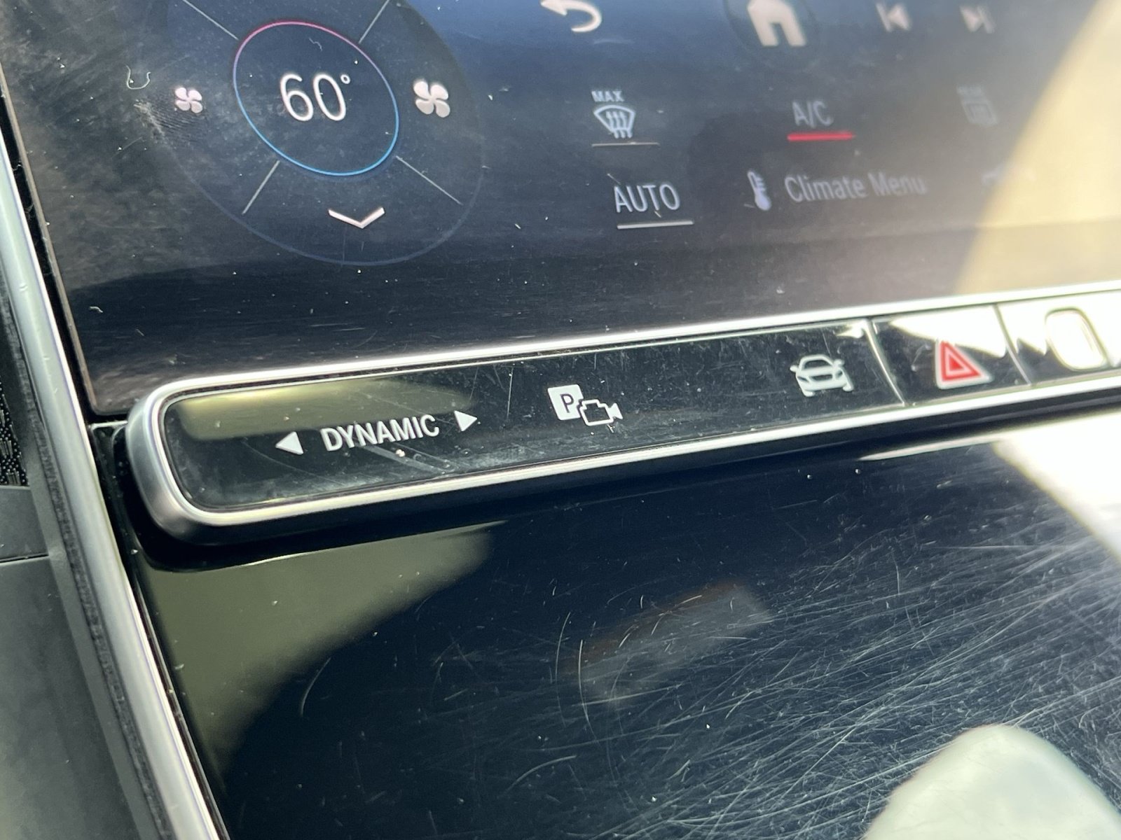 Certified 2024 Mercedes-Benz GLC 300 4MATIC w/ AMG Line image 39