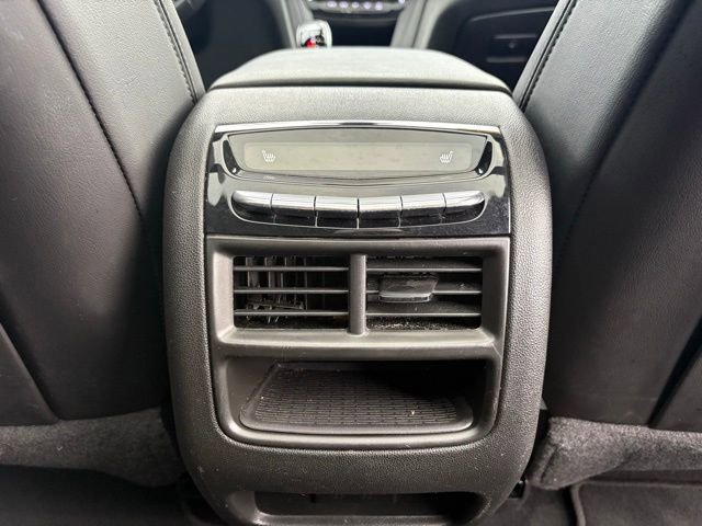 Used 2024 Cadillac XT5 Premium Luxury image 33