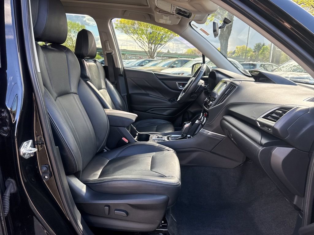 Used 2021 Subaru Forester Touring image 32