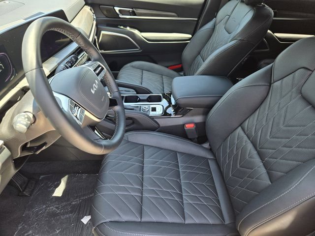 Certified 2025 Kia Telluride AWD image 8