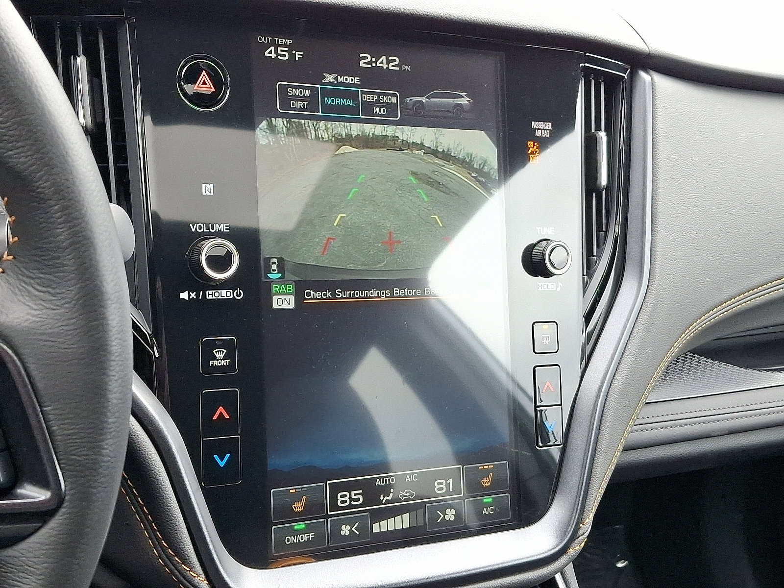 Certified 2025 Subaru Outback Wilderness AWD/4WD image 30