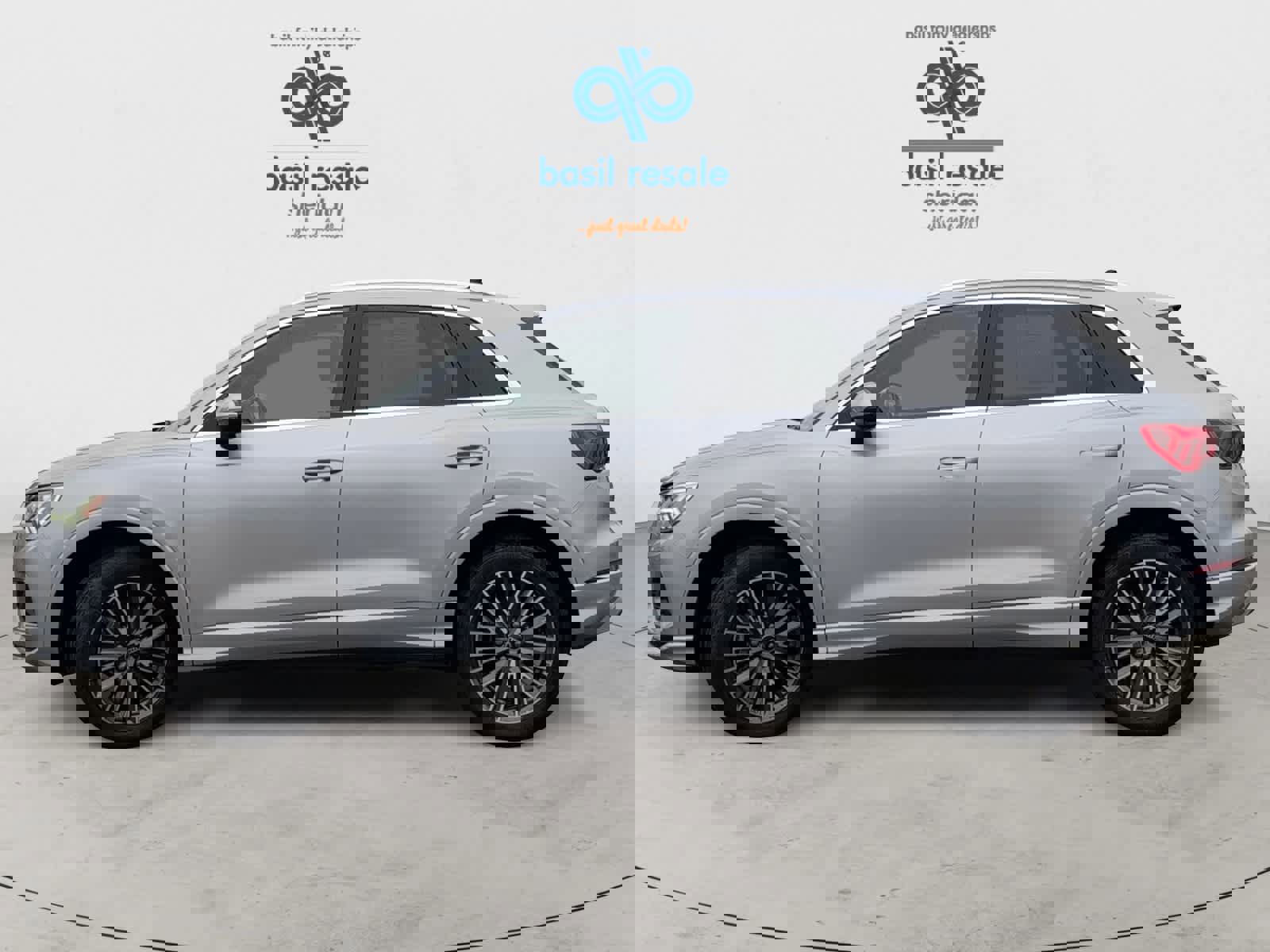 Used 2022 Audi Q3 2.0T Premium Plus w/ Premium Plus Package image 6