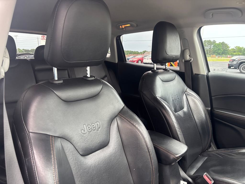 Used 2019 Jeep Compass Limited FWD image 16
