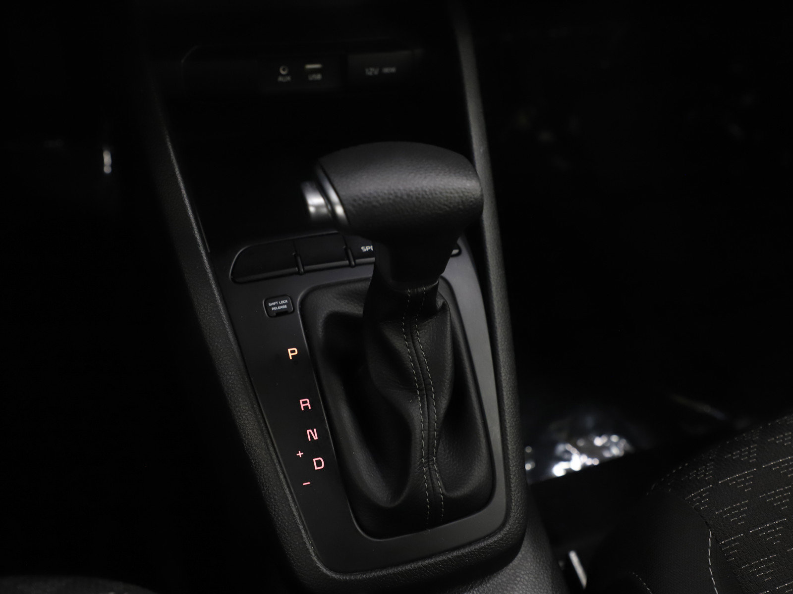 Used 2018 Kia Rio S image 23