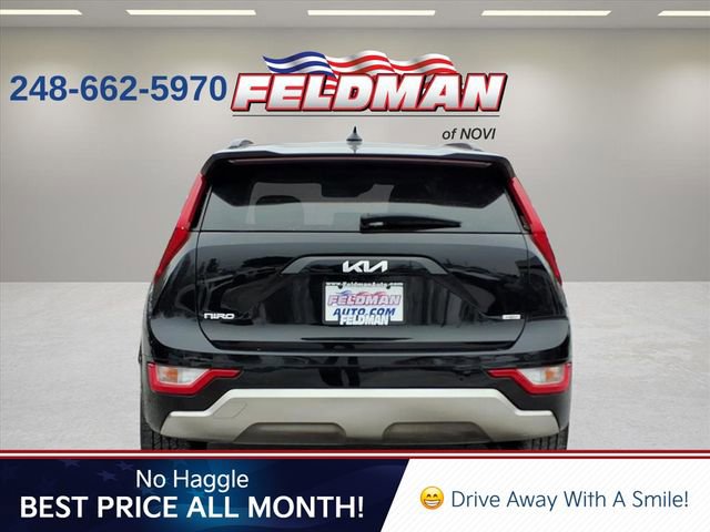 Used 2024 Kia Niro EX Touring image 7