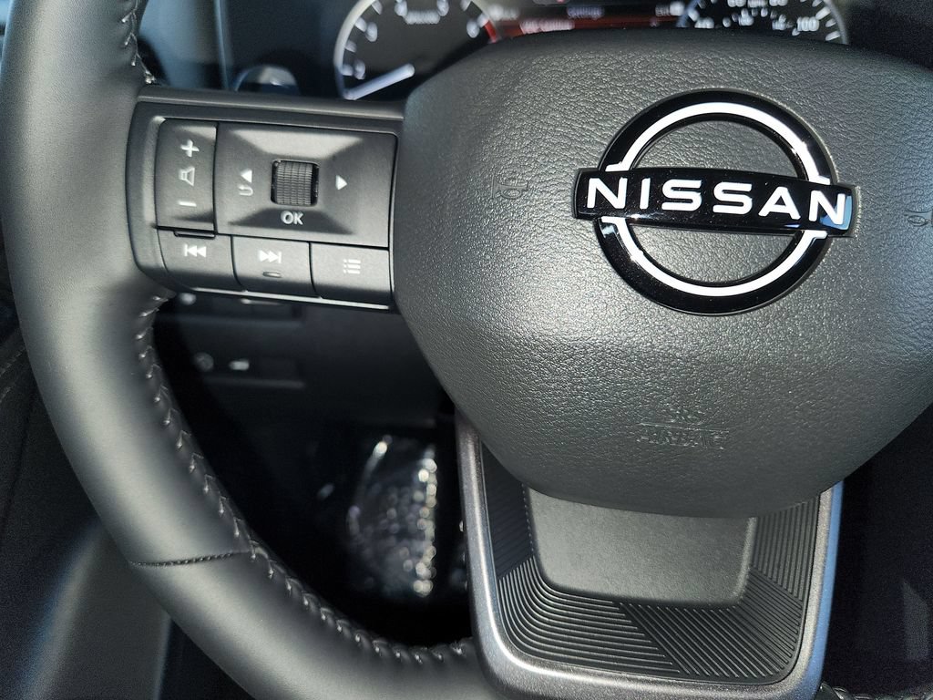 Certified 2026 Nissan Rogue Dark Armor FWD image 26
