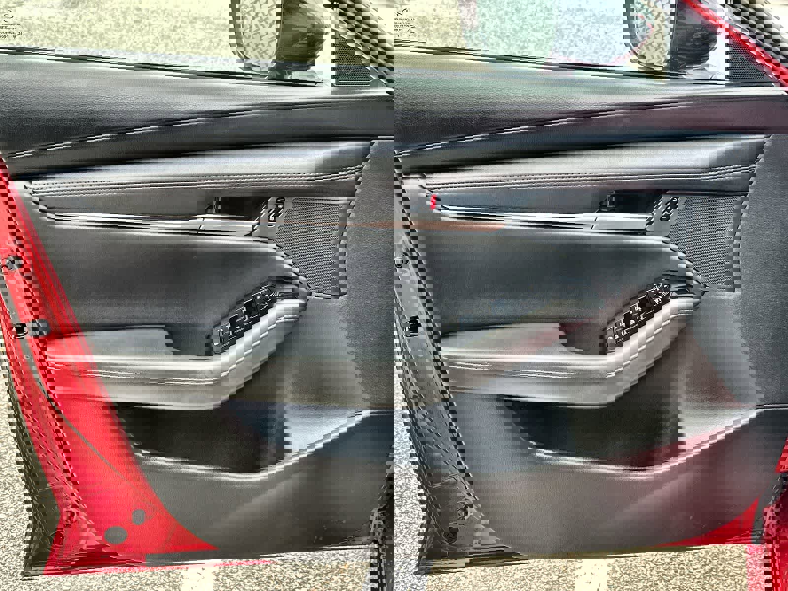 Used 2025 MAZDA MAZDA3 s image 28