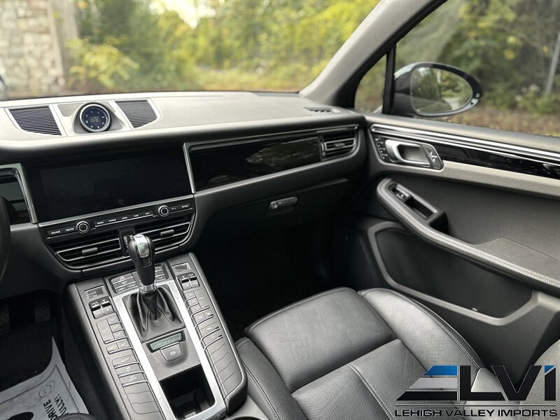 Used 2019 Porsche Macan S AWD/4WD image 13