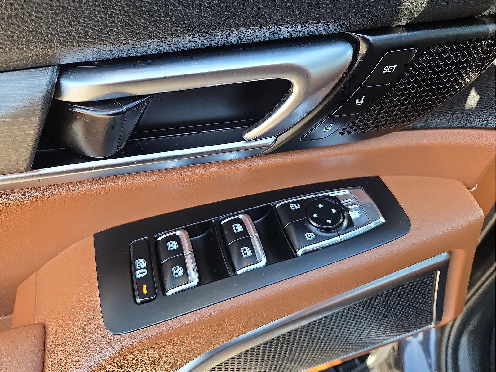 Used 2025 Kia Telluride SX Prestige X-Pro image 16