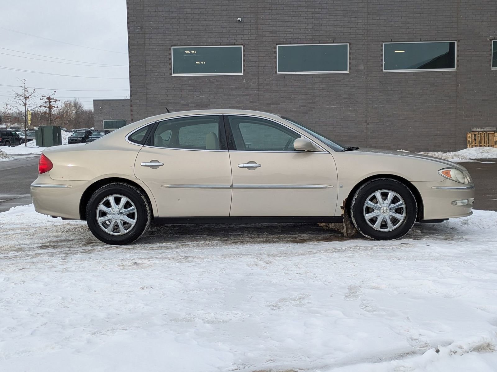 Used 2008 Buick LaCrosse CX image 5