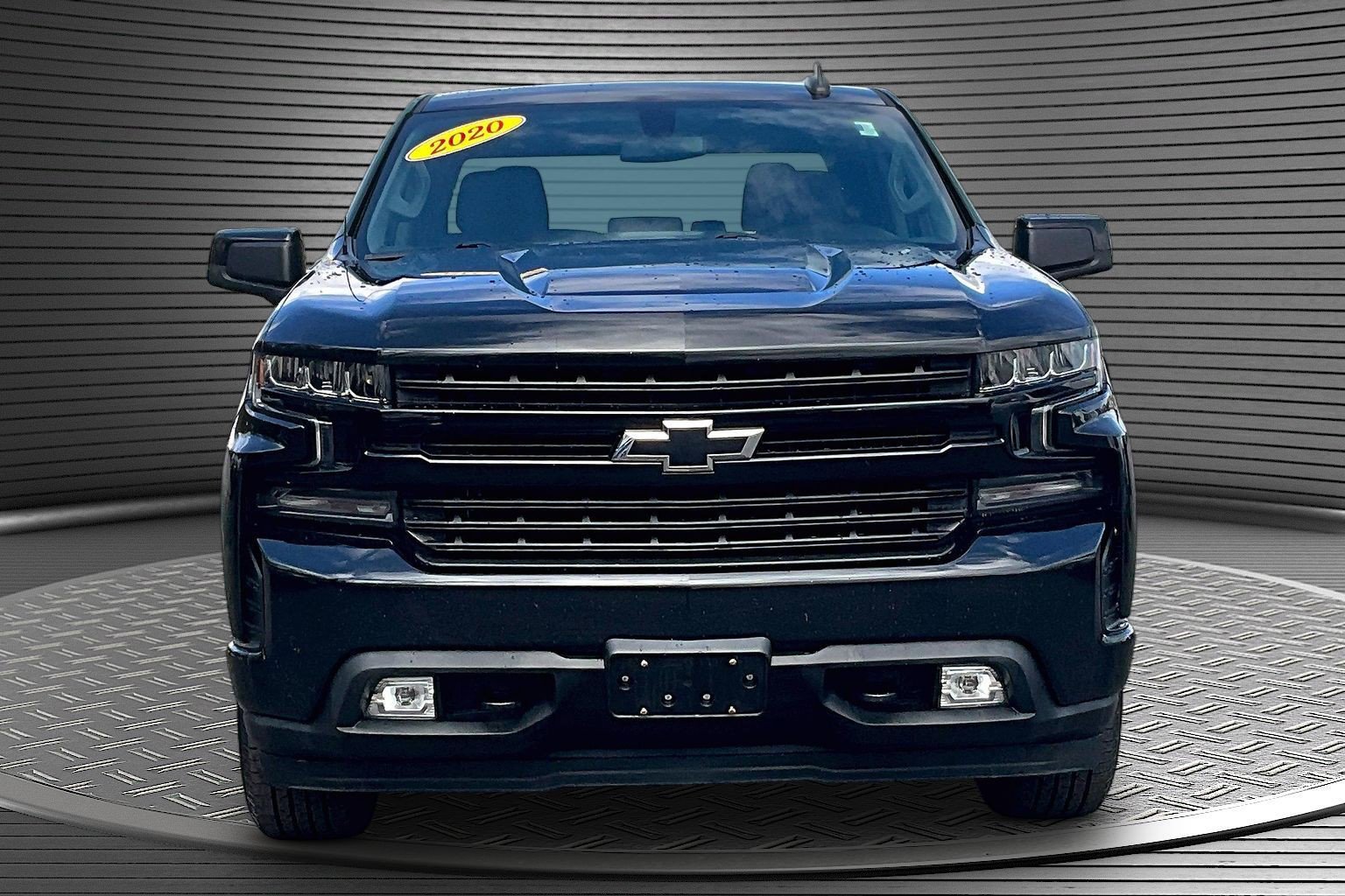Used 2020 Chevrolet Silverado 1500 RST w/ All-Star Edition AWD/4WD image 2