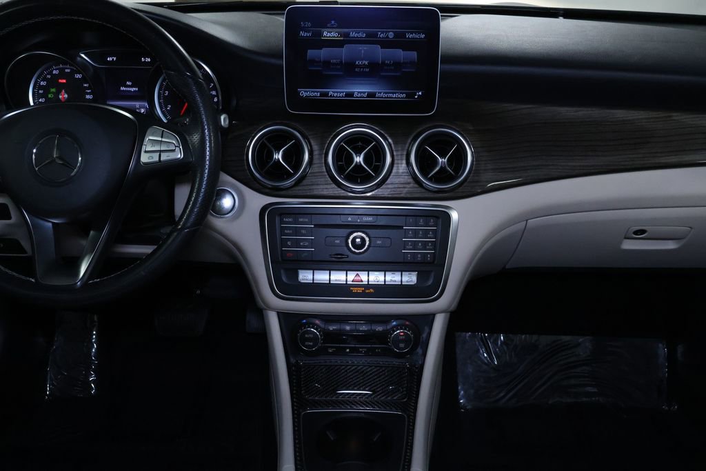 Used 2019 Mercedes-Benz GLA 250 4MATIC image 18