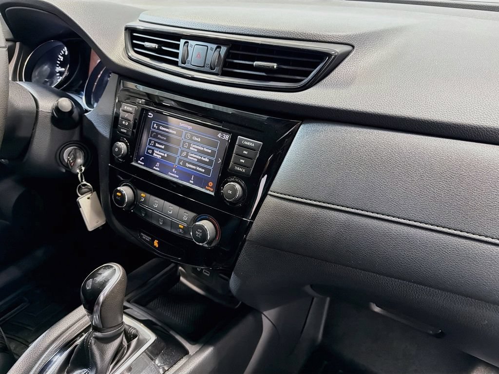 Used 2019 Nissan Rogue S w/ Special Edition Package AWD/4WD image 23