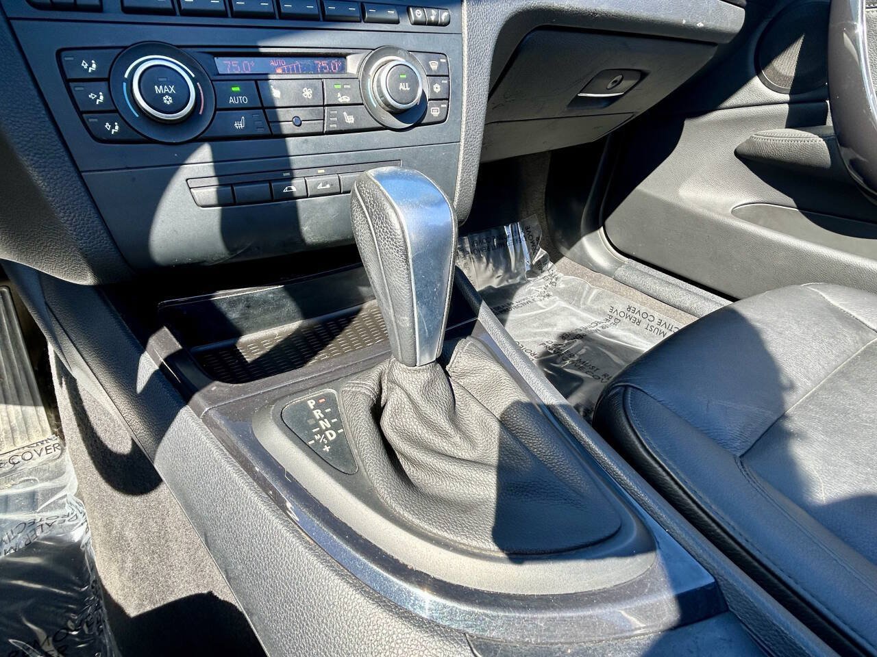 Used 2011 BMW 128i Convertible RWD image 21