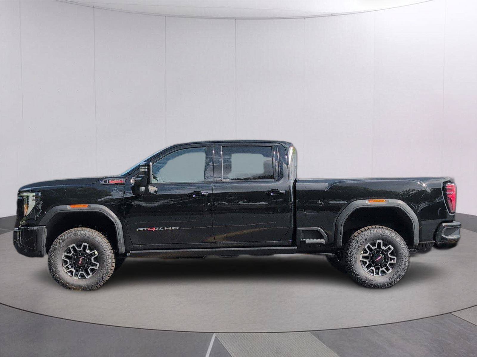 New 2026 GMC Sierra 2500 AT4X AWD/4WD image 2