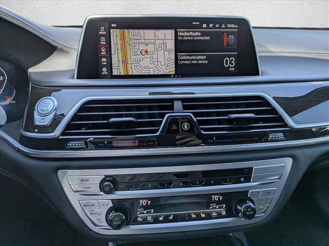 Used 2022 BMW M760i xDrive w/ Luxury Rear Seating Package AWD/4WD image 14